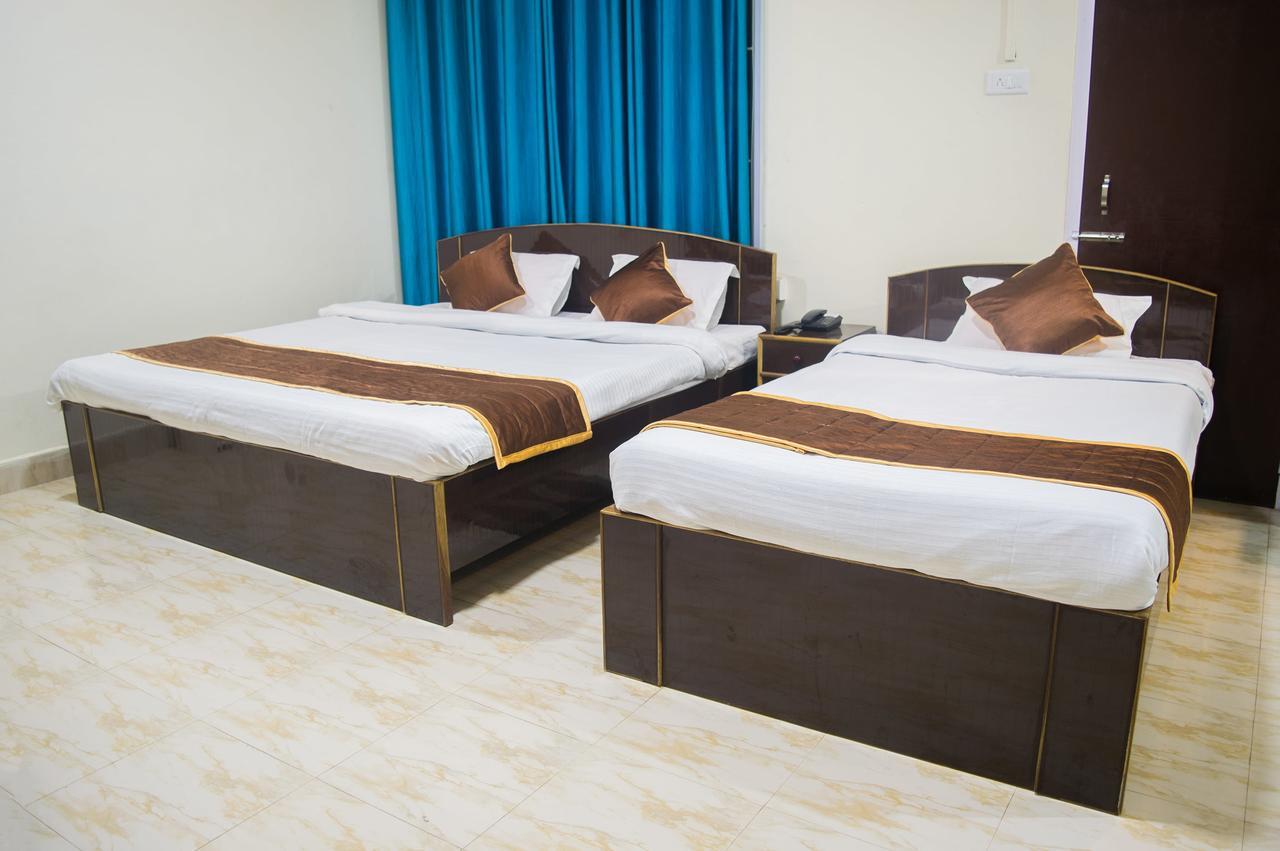 Oyo 11515 The Lily Guest House Shillong Eksteriør billede