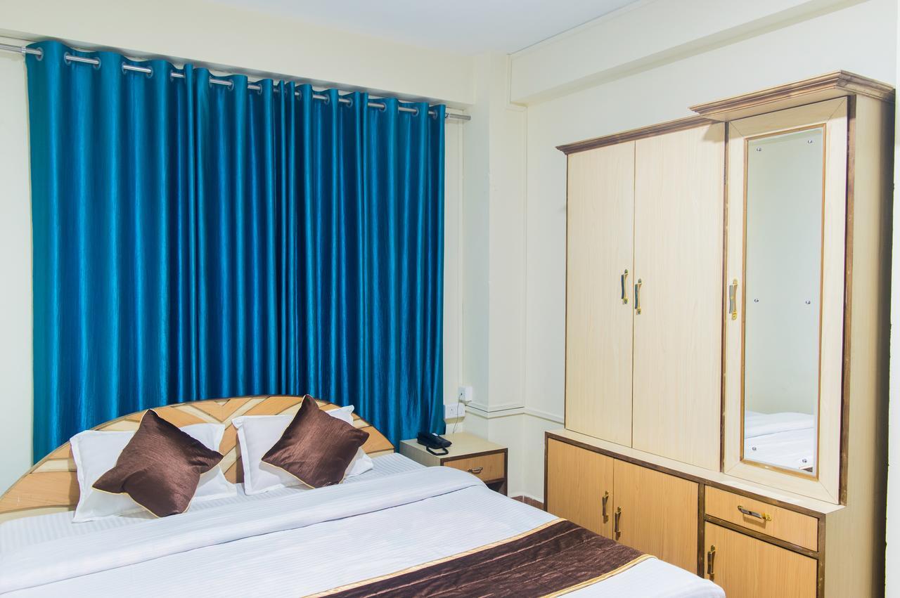 Oyo 11515 The Lily Guest House Shillong Eksteriør billede