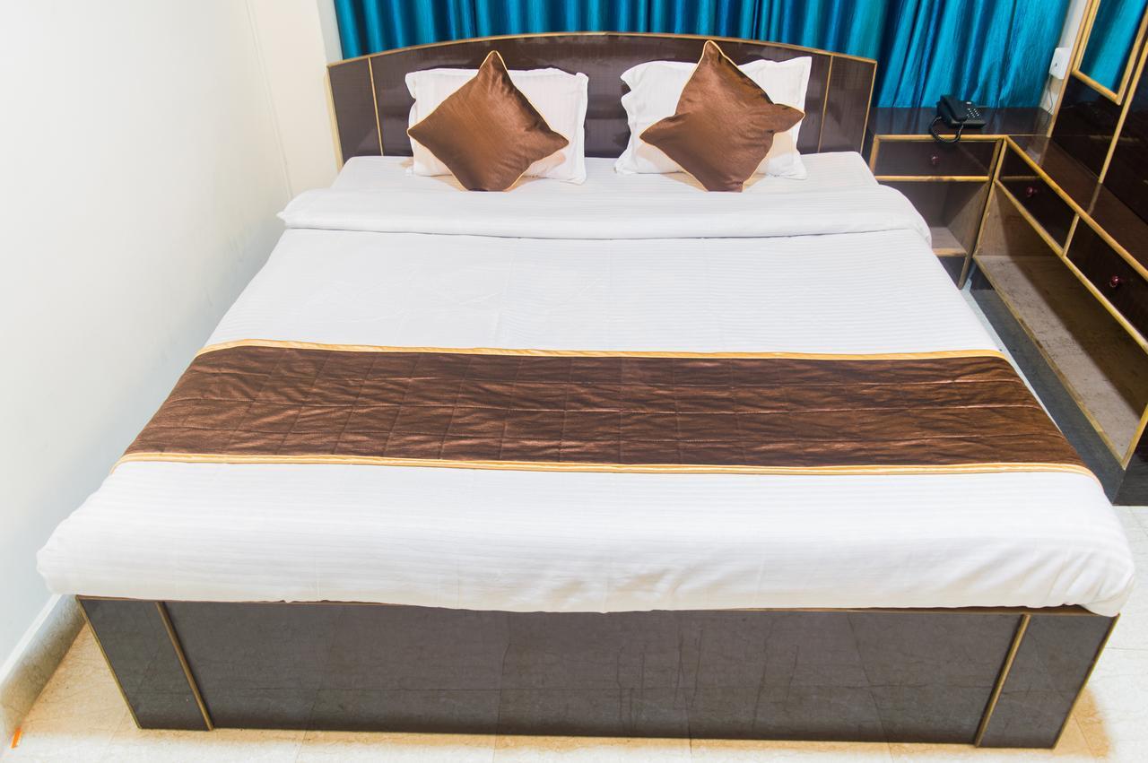 Oyo 11515 The Lily Guest House Shillong Eksteriør billede